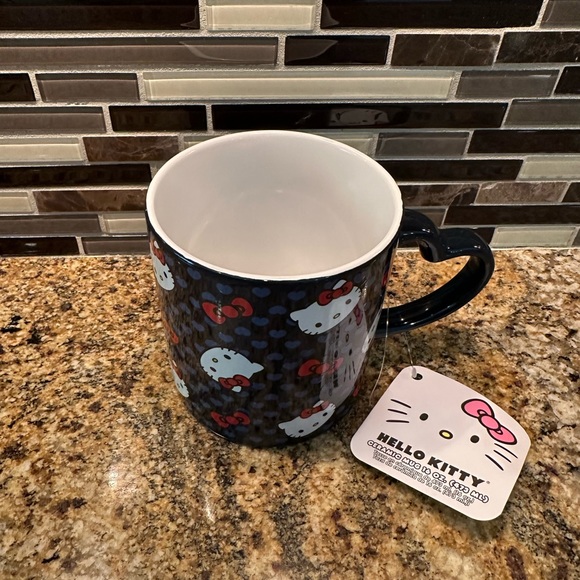 Hello kitty mugs - Picture 2 of 7